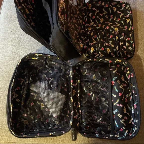 Vera Bradley 3 piece Black Toiletry & Cosmetic Bag set - Picture 3 of 11